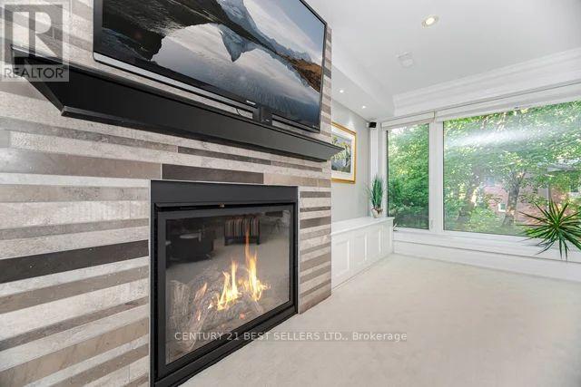 1595 Calverton Court, Mississauga, Ontario  L5G 2W4 - Photo 36 - W12425098