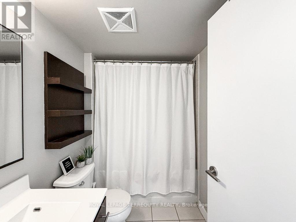 1901 - 100 Western Battery Road, Toronto, Ontario  M6K 3S2 - Photo 19 - C12427158