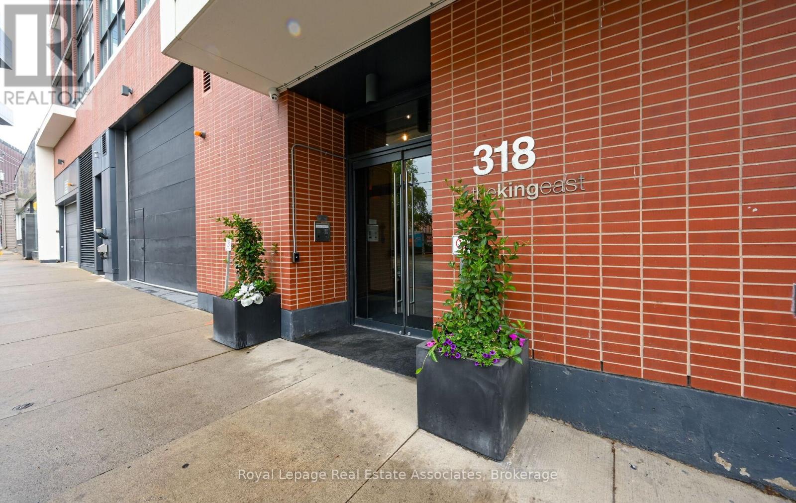 1401 - 318 King Street E, Toronto, Ontario  M5A 0C1 - Photo 2 - C12427186