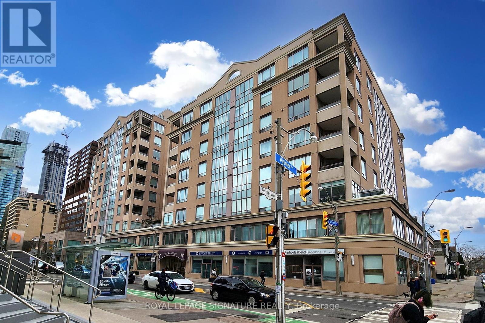 209 - 980 YONGE STREET, Toronto, Ontario