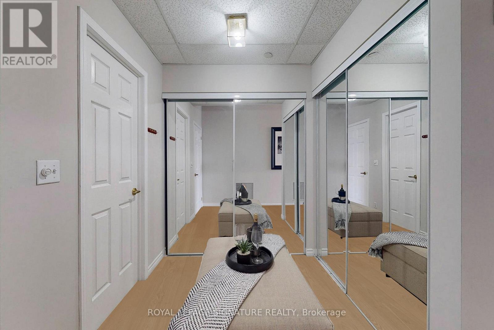 209 - 980 Yonge Street, Toronto, Ontario  M4W 3V8 - Photo 17 - C12427231