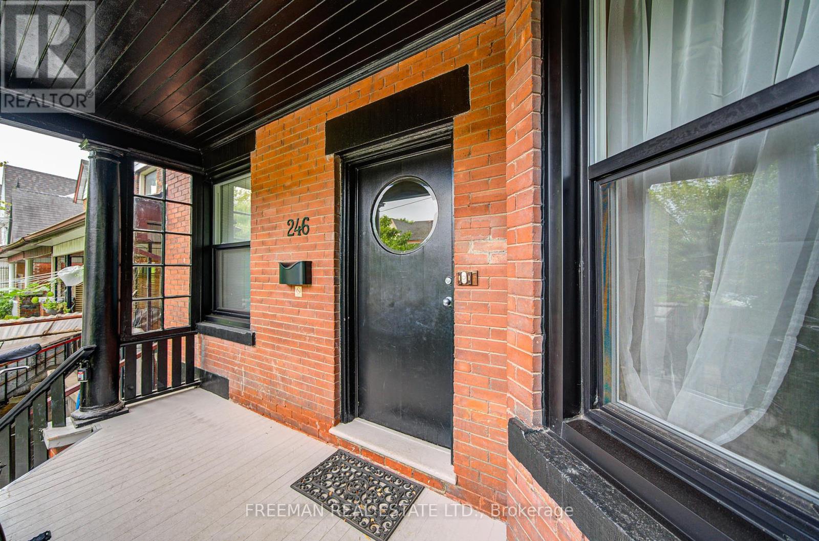 246 Euclid Avenue, Toronto, Ontario  M6J 2K2 - Photo 4 - C12427286