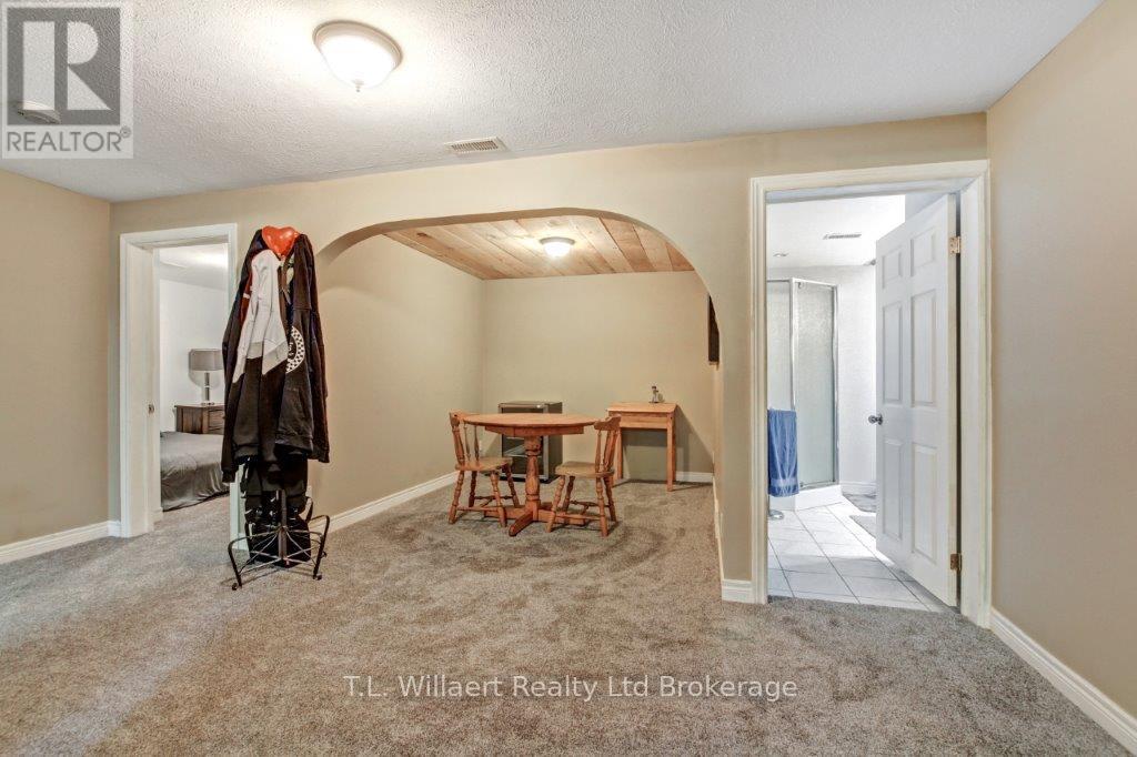 21 Charlton Street, Norfolk, Ontario  N3Y 4J9 - Photo 22 - X12427302