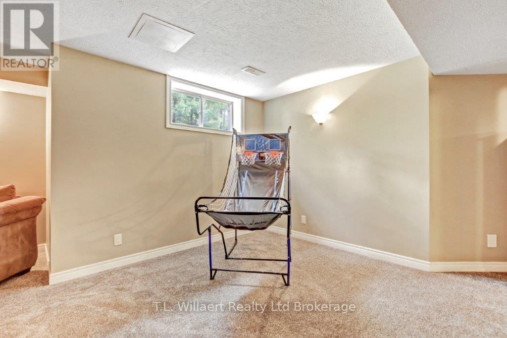 21 Charlton Street, Norfolk, Ontario  N3Y 4J9 - Photo 24 - X12427302