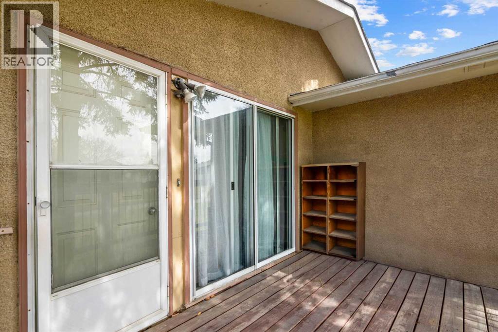 3431 30a Avenue Se, Calgary, Alberta  T2B 0H7 - Photo 4 - A2259290
