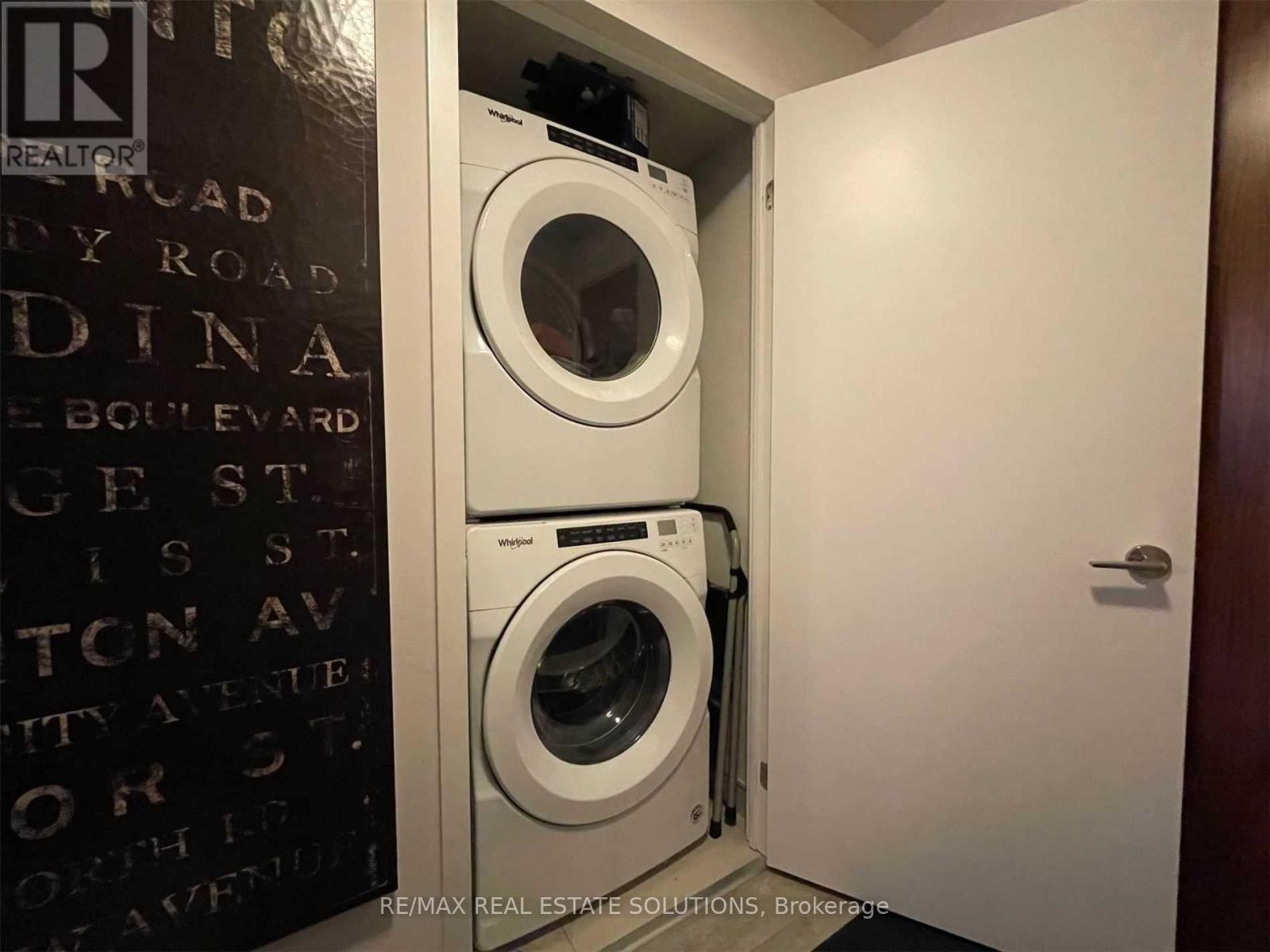 1701 - 15 Baseball Place, Toronto, Ontario  M4M 0E6 - Photo 18 - E12427148