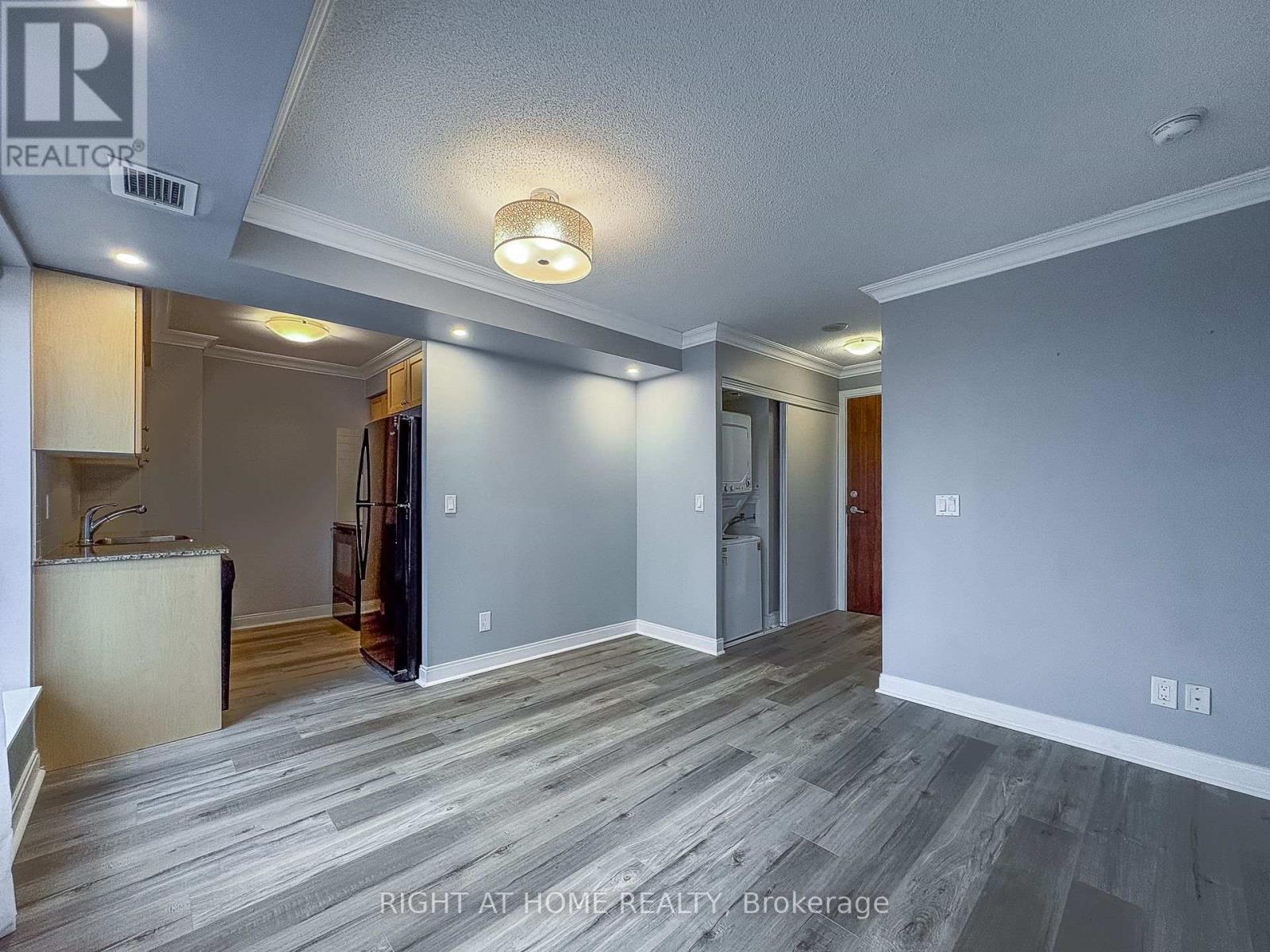 1419 - 181 Village Green Square, Toronto, Ontario  M1S 0K6 - Photo 5 - E12427172