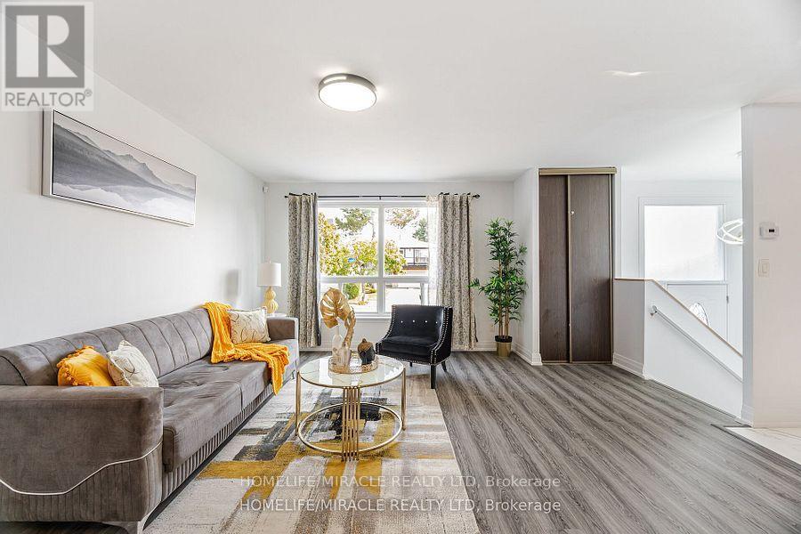 81 Pettibone Square, Toronto, Ontario  M1W 2J1 - Photo 11 - E12427188