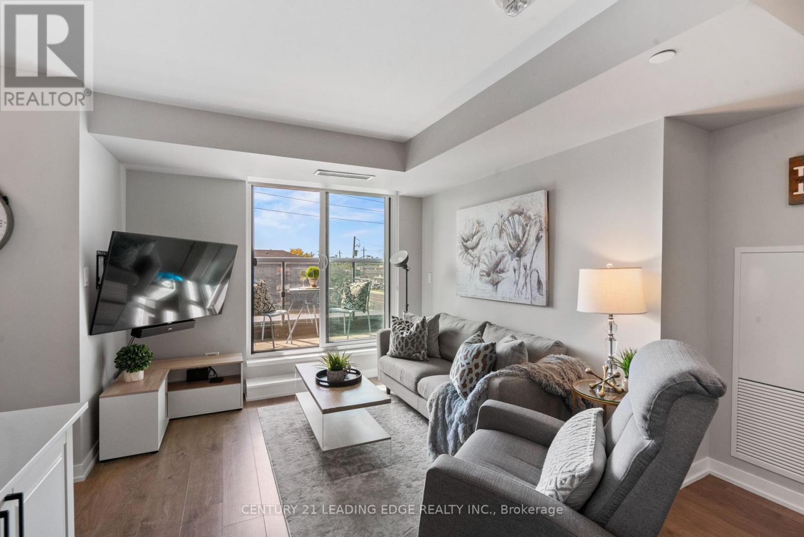 207 - 1401 O'connor Drive, Toronto, Ontario  M4B 2V5 - Photo 8 - E12427247