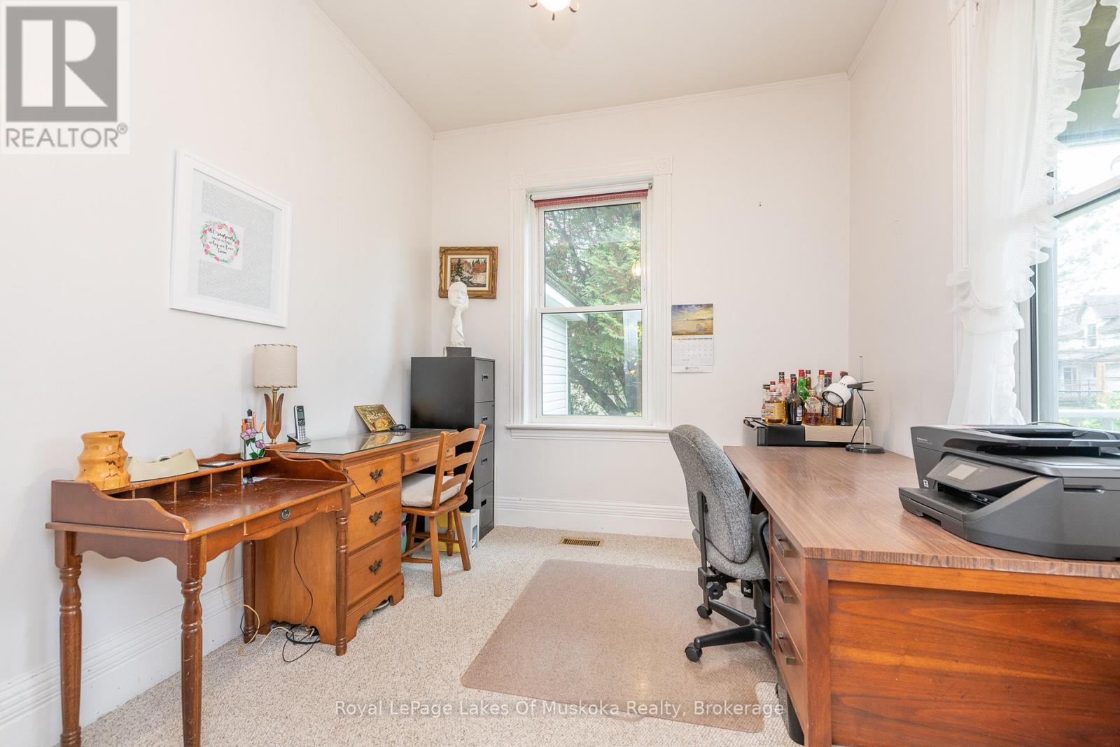 97 James Street, Burk's Falls, Ontario  P0A 1C0 - Photo 12 - X12427321