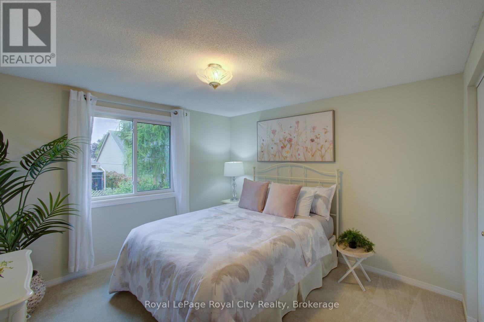 532 Flannery Drive, Centre Wellington, Ontario  N1M 3P4 - Photo 18 - X12427345