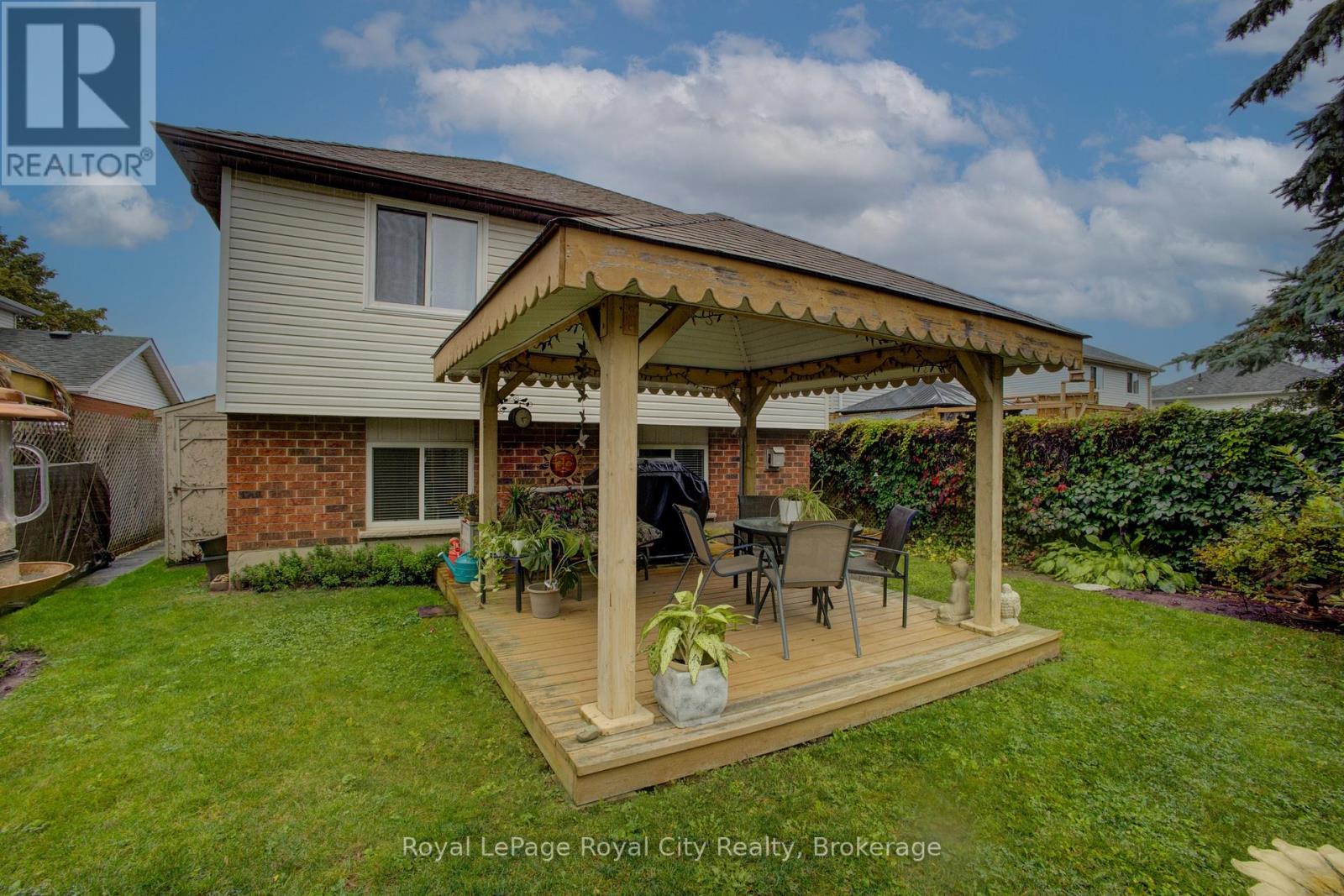 532 Flannery Drive, Centre Wellington, Ontario  N1M 3P4 - Photo 29 - X12427345