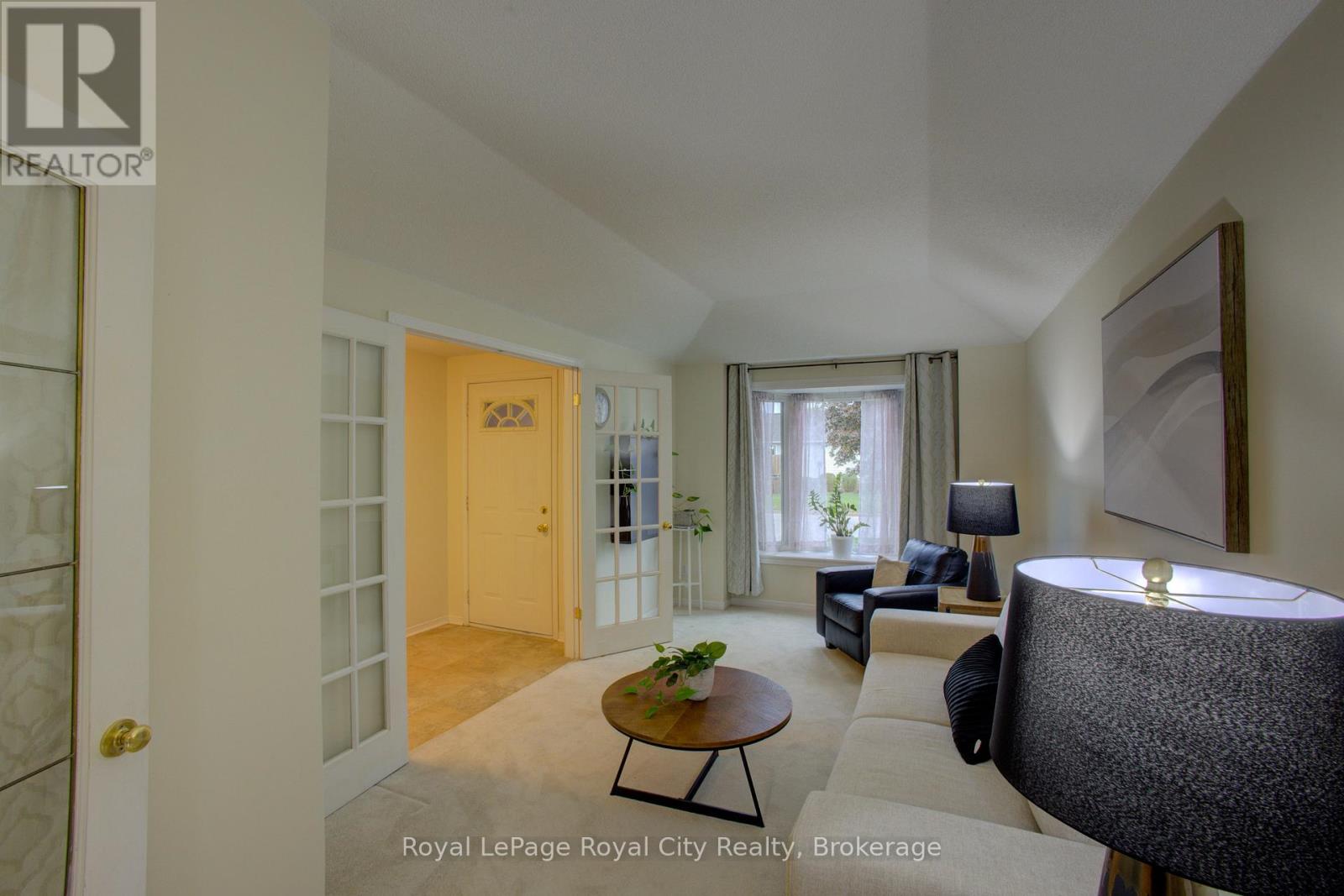 532 Flannery Drive, Centre Wellington, Ontario  N1M 3P4 - Photo 8 - X12427345
