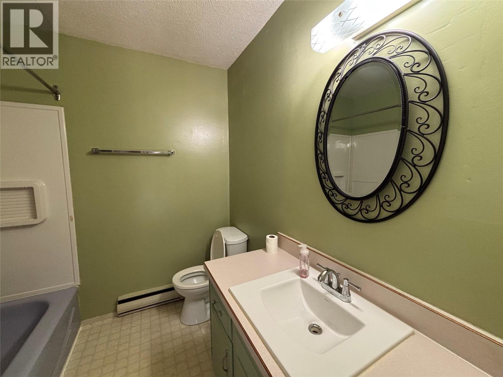 70 Juniper Avenue, Fruitvale, British Columbia  V0G 1L0 - Photo 13 - 10362403