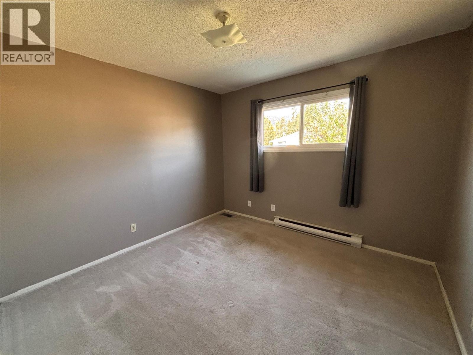 70 Juniper Avenue, Fruitvale, British Columbia  V0G 1L0 - Photo 12 - 10362403