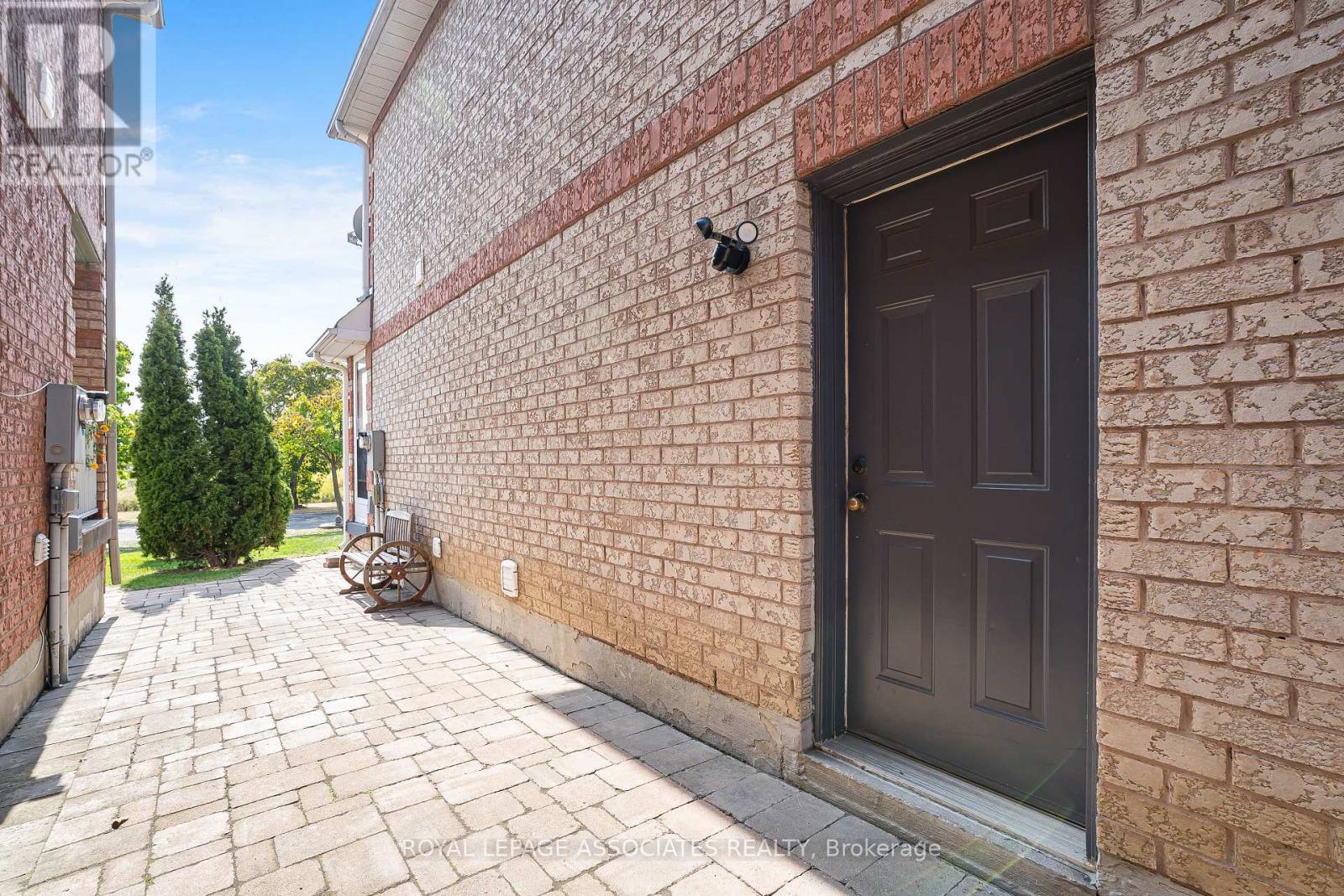 Bsmt - 36 Clandfield Street, Markham, Ontario  L3S 4G7 - Photo 3 - N12427149