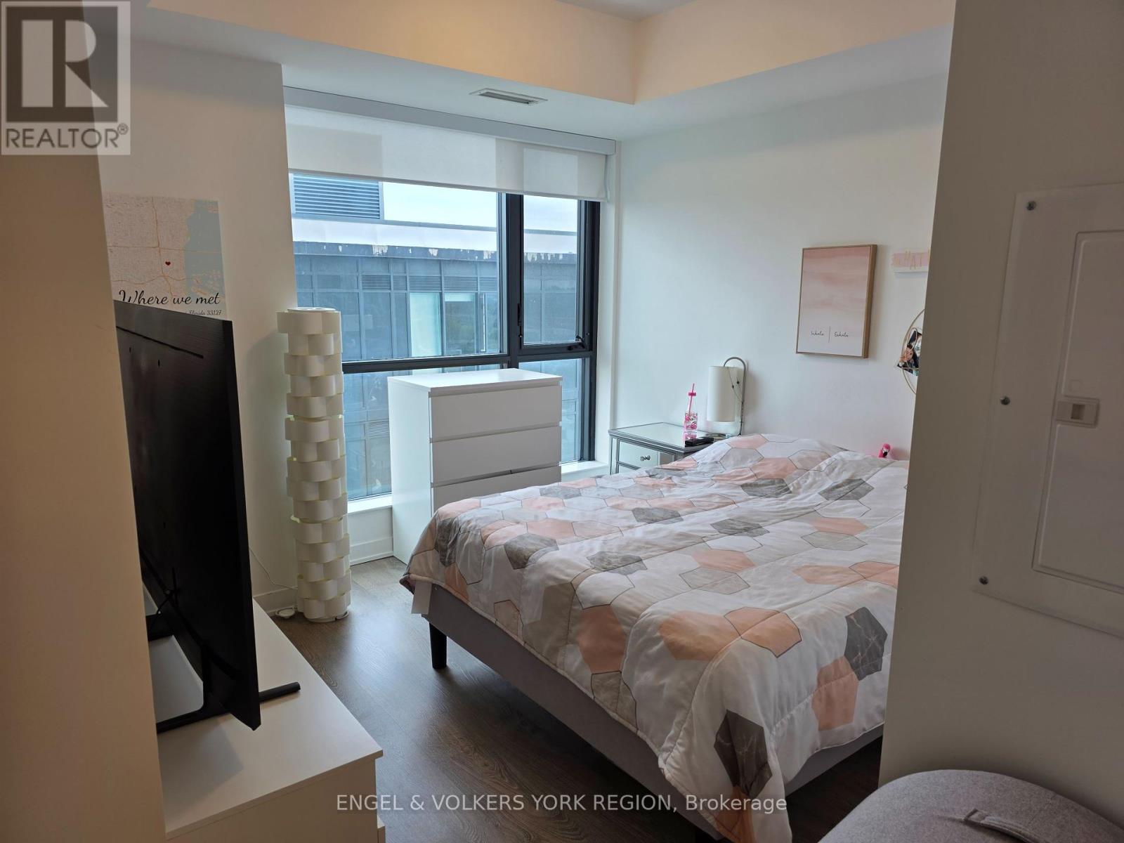 1005 - 120 Eagle Rock Way, Vaughan, Ontario  L6A 5C2 - Photo 12 - N12427154