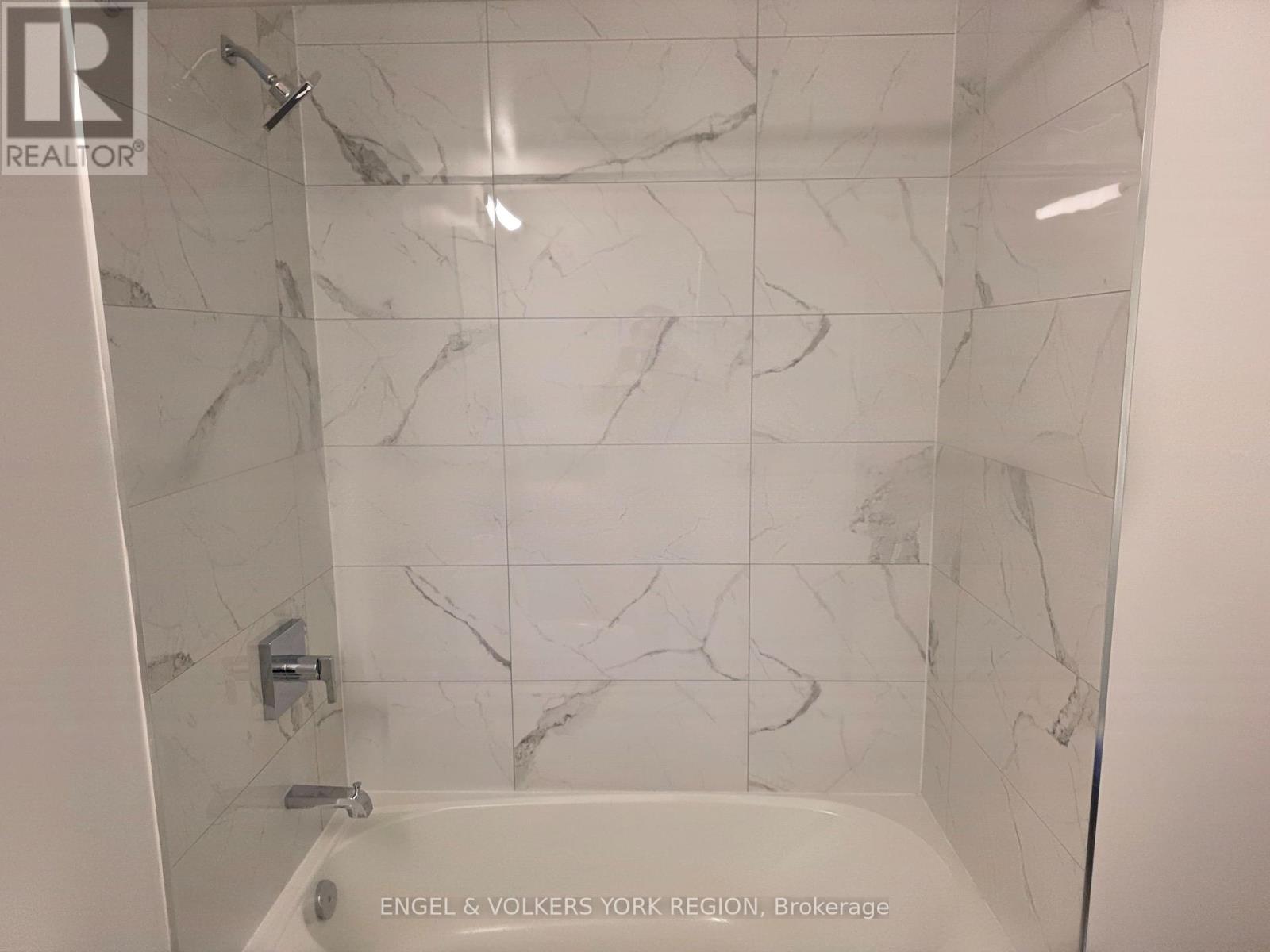 1005 - 120 Eagle Rock Way, Vaughan, Ontario  L6A 5C2 - Photo 20 - N12427154