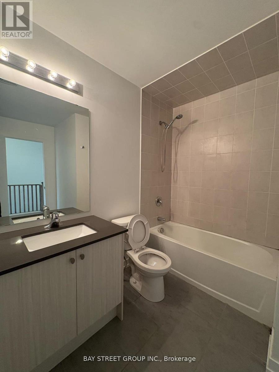 9 Seymour Street, Vaughan, Ontario  L4L 0L7 - Photo 8 - N12427161