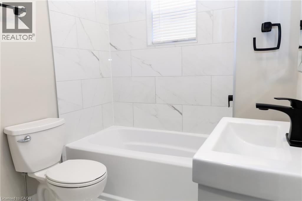 574 Cannon Street E, Hamilton, Ontario  L8L 2G4 - Photo 19 - 40773631