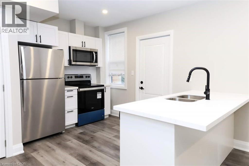574 Cannon Street E, Hamilton, Ontario  L8L 2G4 - Photo 5 - 40773631