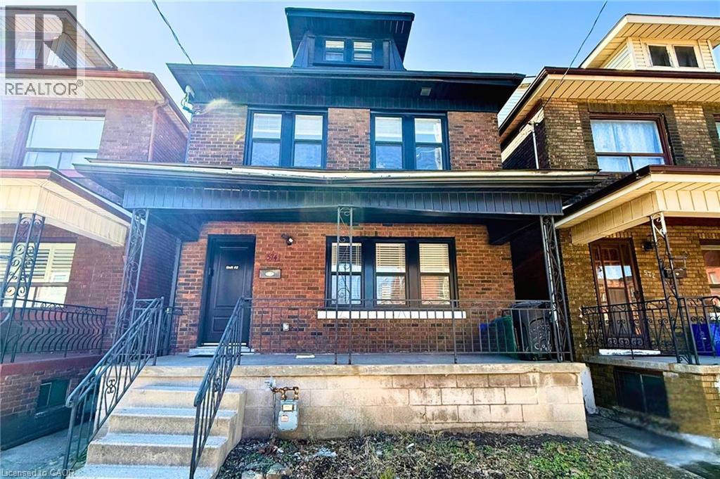 574 Cannon Street E, Hamilton, Ontario  L8L 2G4 - Photo 2 - 40773650