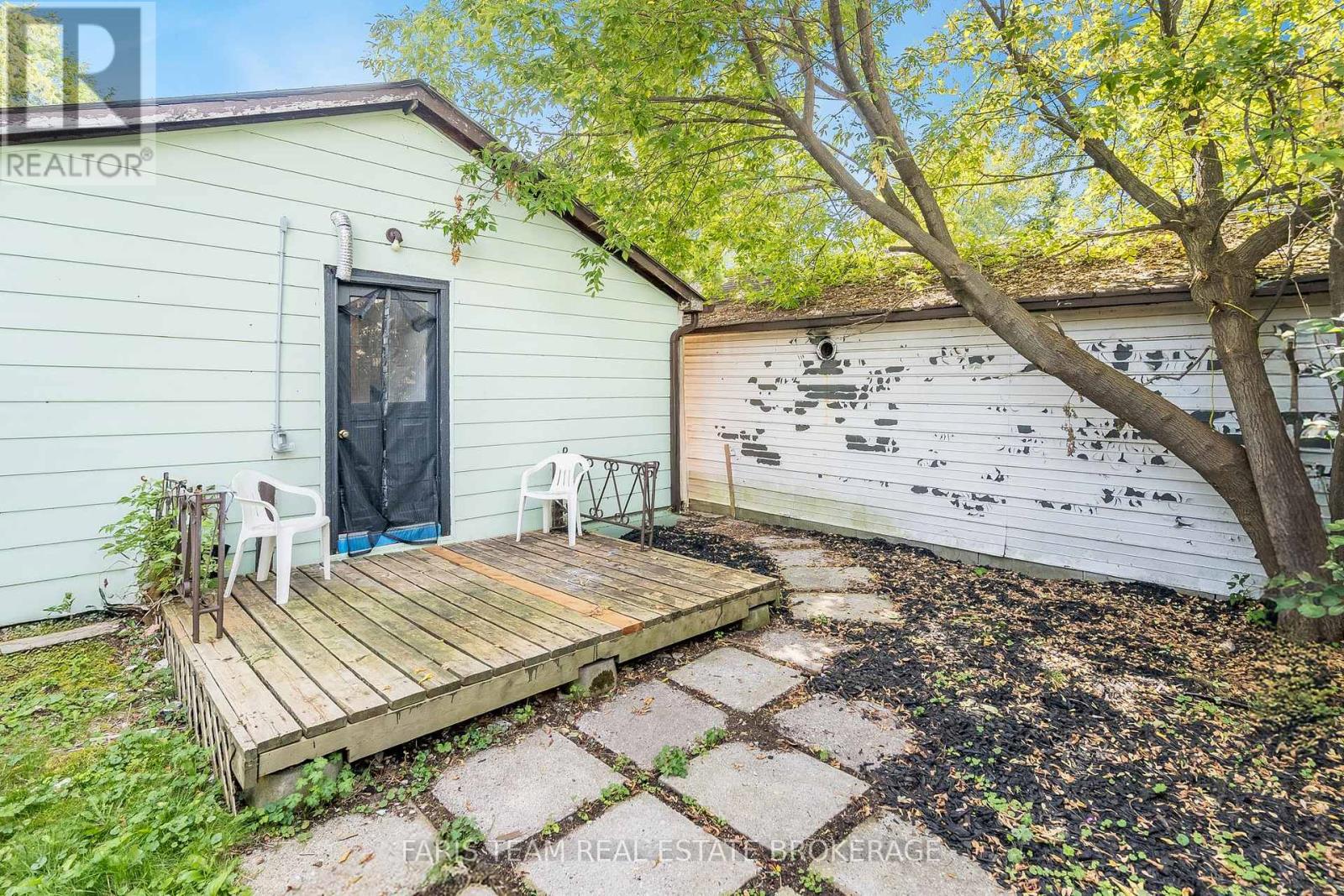 16 Waterside Drive, Tay, Ontario  L0K 1R0 - Photo 23 - S12427263