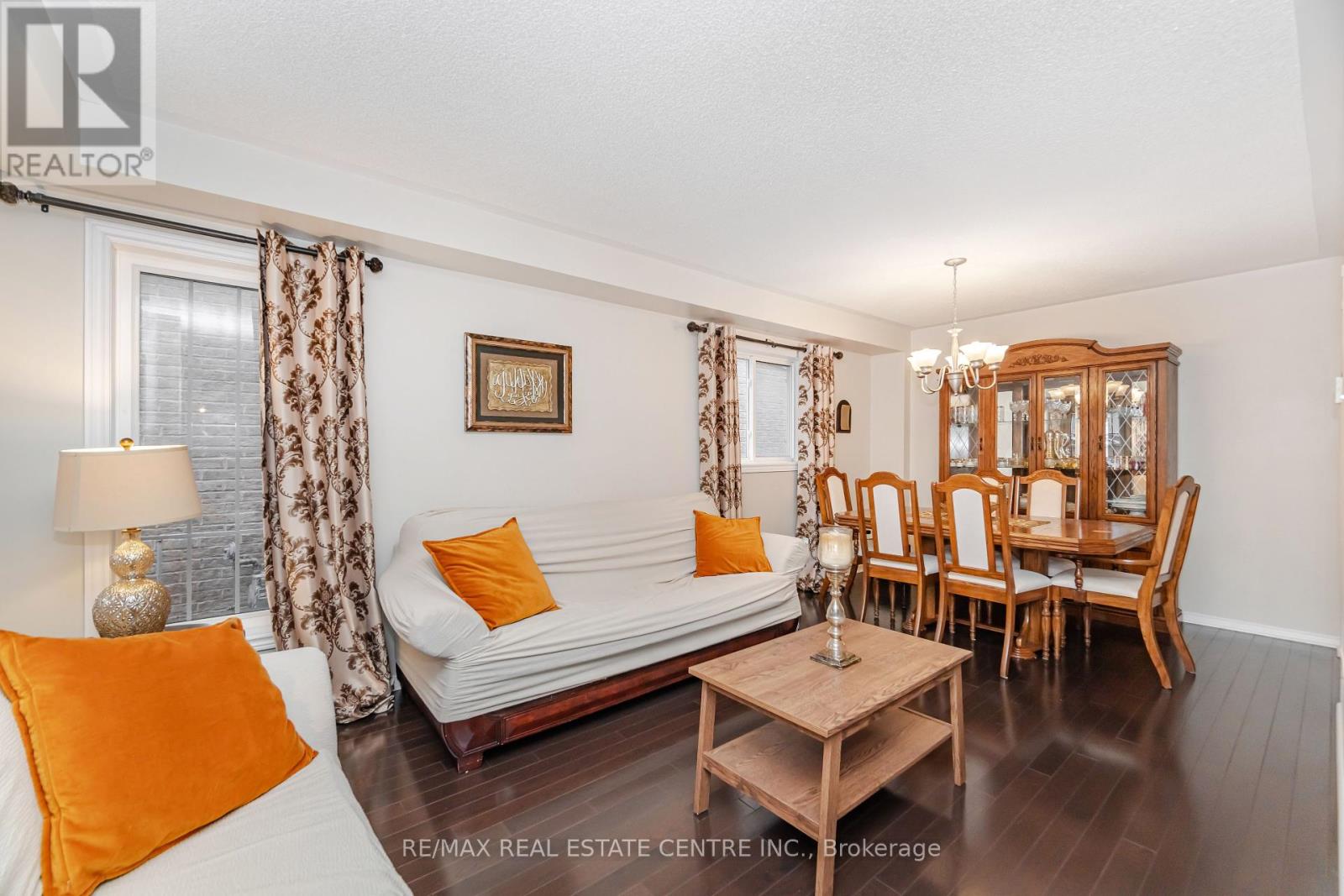 59 Vintage Gate, Brampton, Ontario  L6X 5C3 - Photo 10 - W12427157
