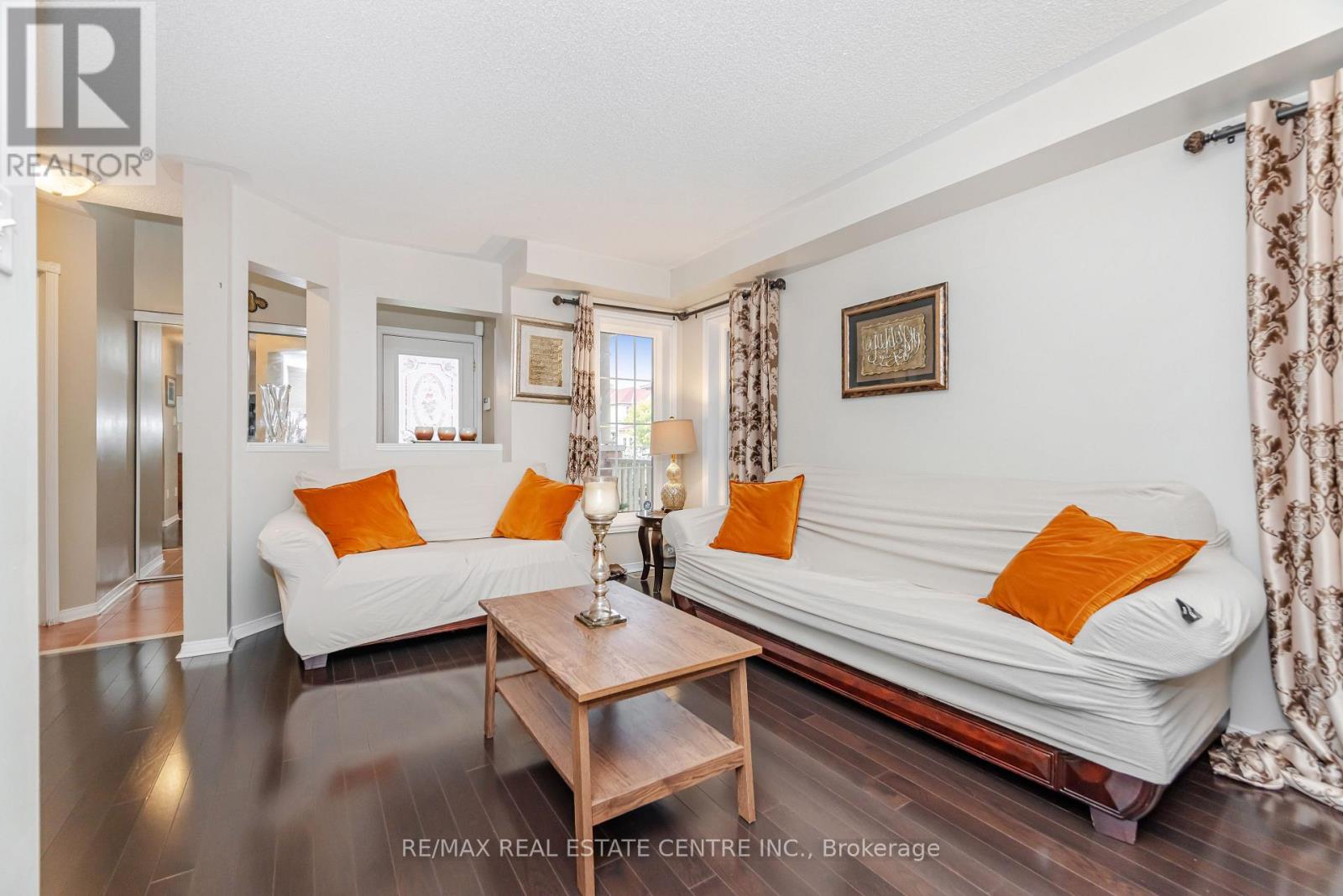 59 Vintage Gate, Brampton, Ontario  L6X 5C3 - Photo 12 - W12427157