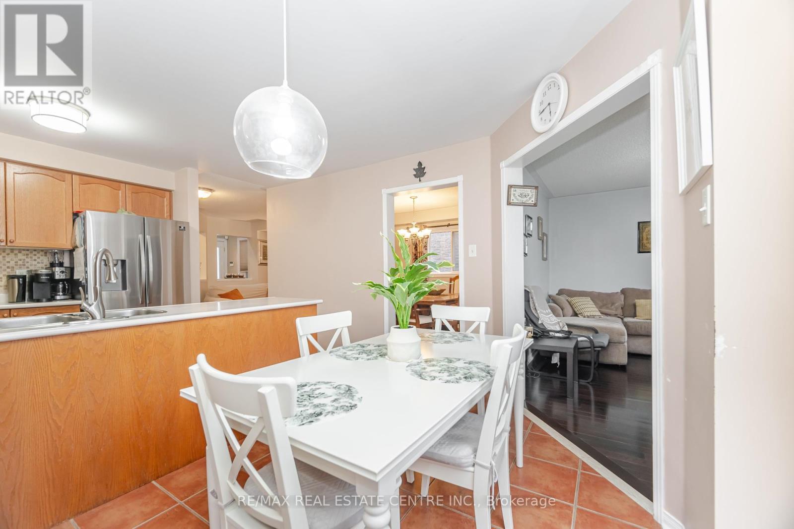 59 Vintage Gate, Brampton, Ontario  L6X 5C3 - Photo 21 - W12427157