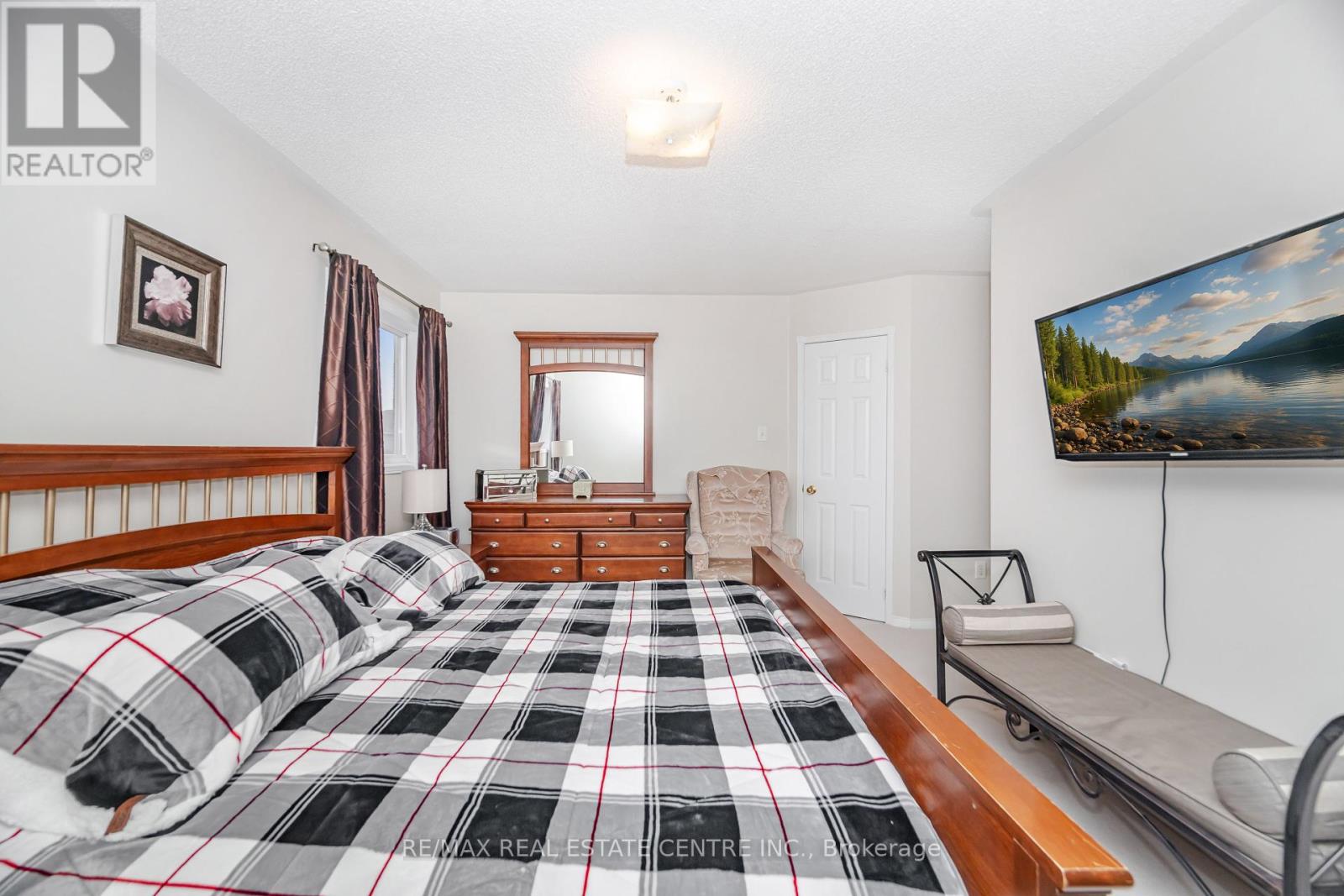 59 Vintage Gate, Brampton, Ontario  L6X 5C3 - Photo 32 - W12427157