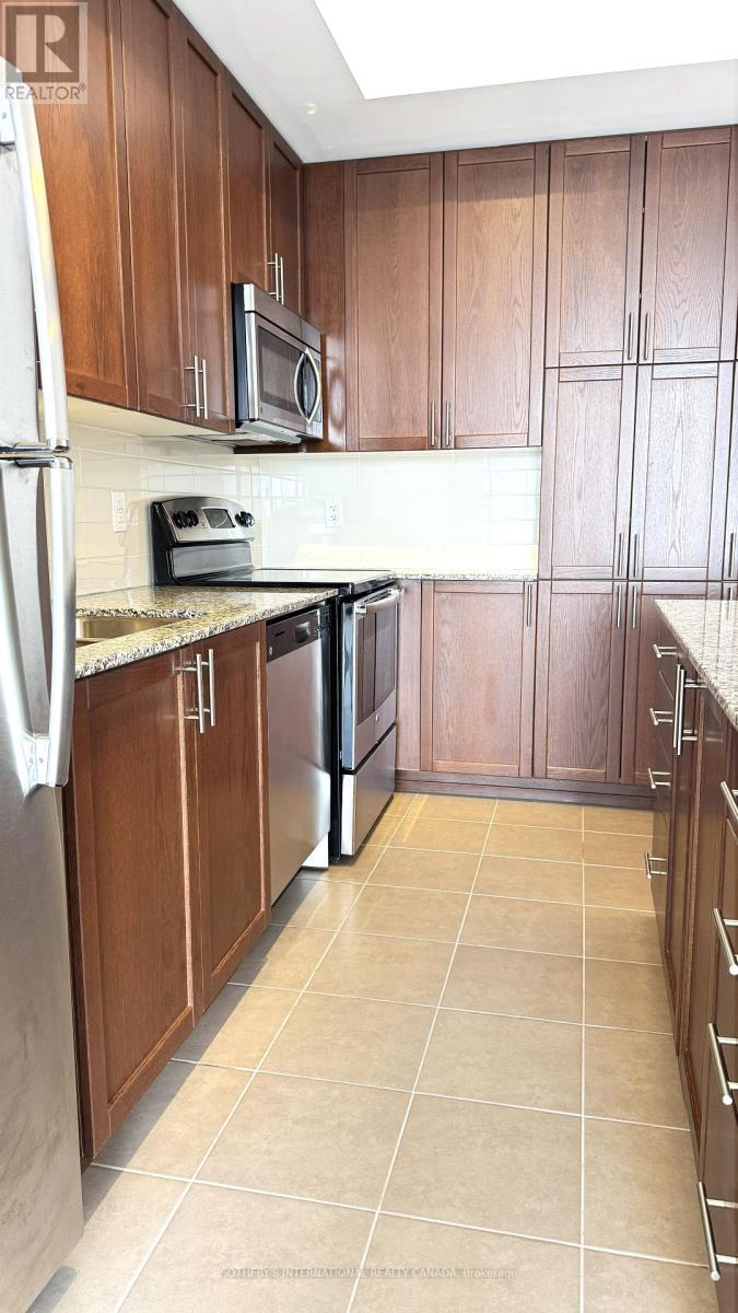 802 - 830 Lawrence Avenue W, Toronto, Ontario  M6A 1C3 - Photo 18 - W12427180