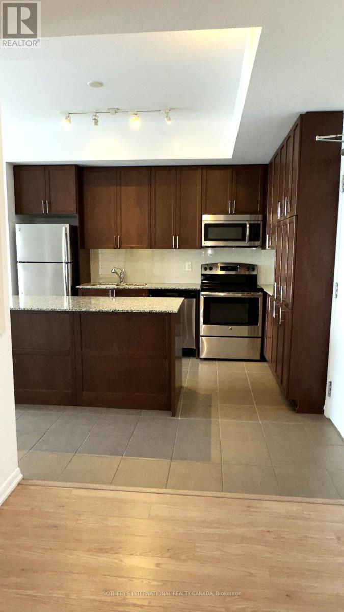 802 - 830 Lawrence Avenue W, Toronto, Ontario  M6A 1C3 - Photo 5 - W12427180