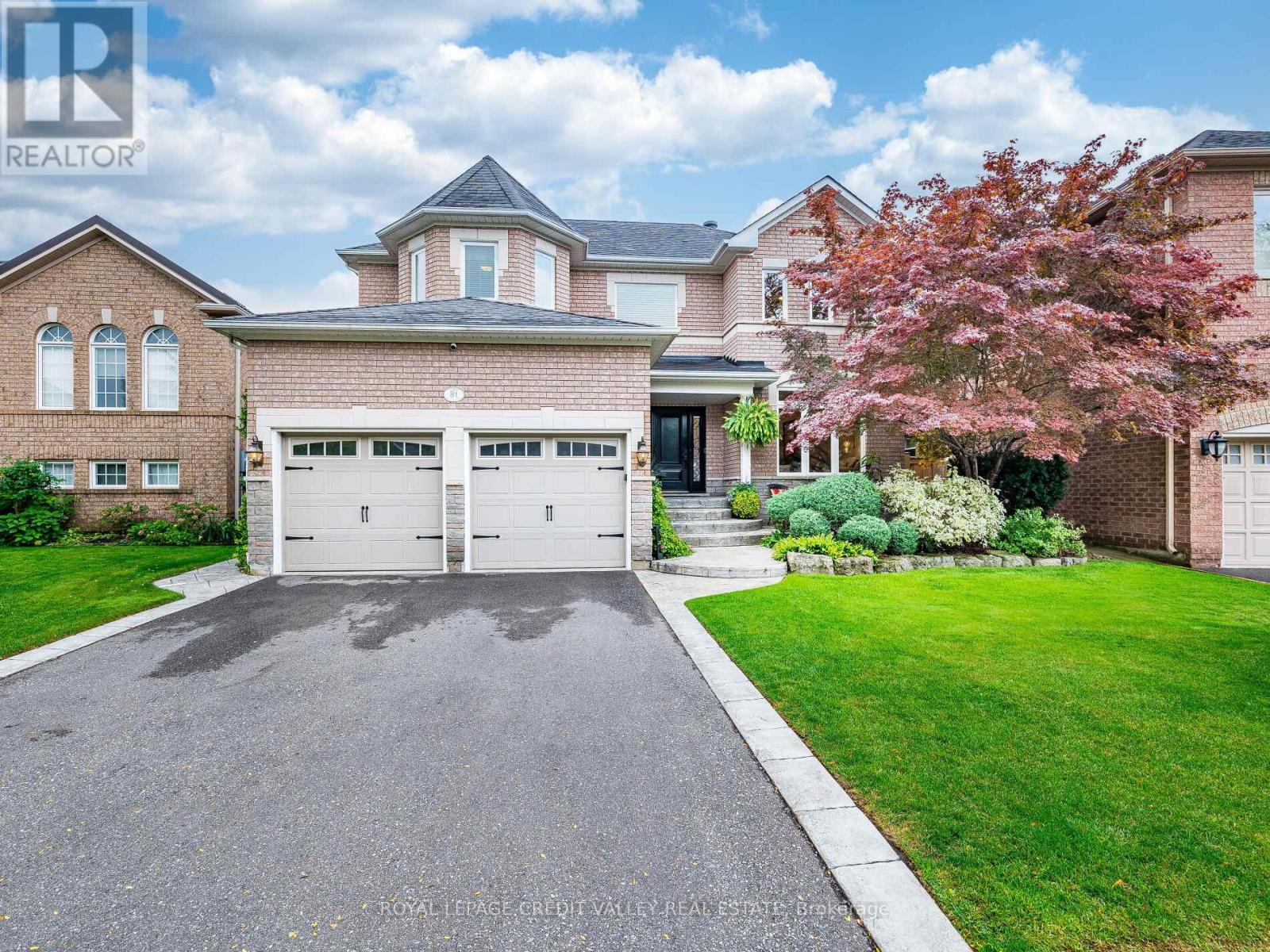 81 Pinebrook Circle, Caledon, Ontario  L7C 1C3 - Photo 1 - W12427184