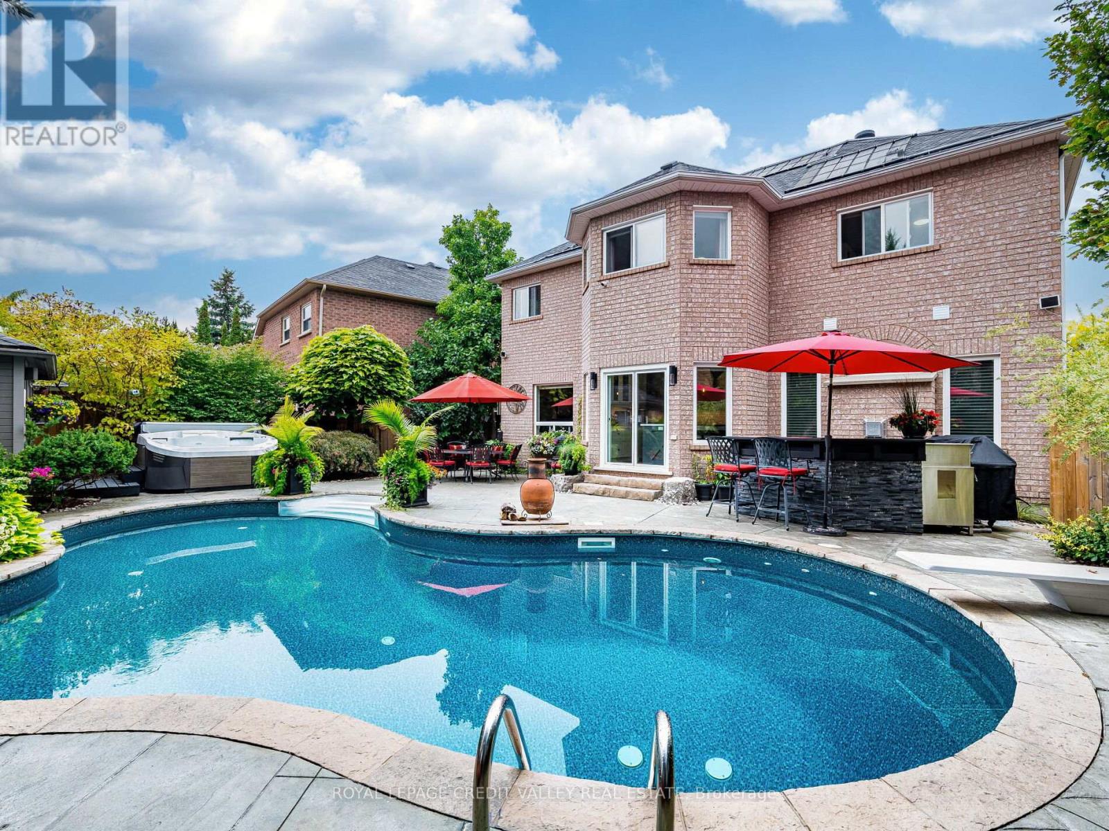 81 Pinebrook Circle, Caledon, Ontario  L7C 1C3 - Photo 45 - W12427184