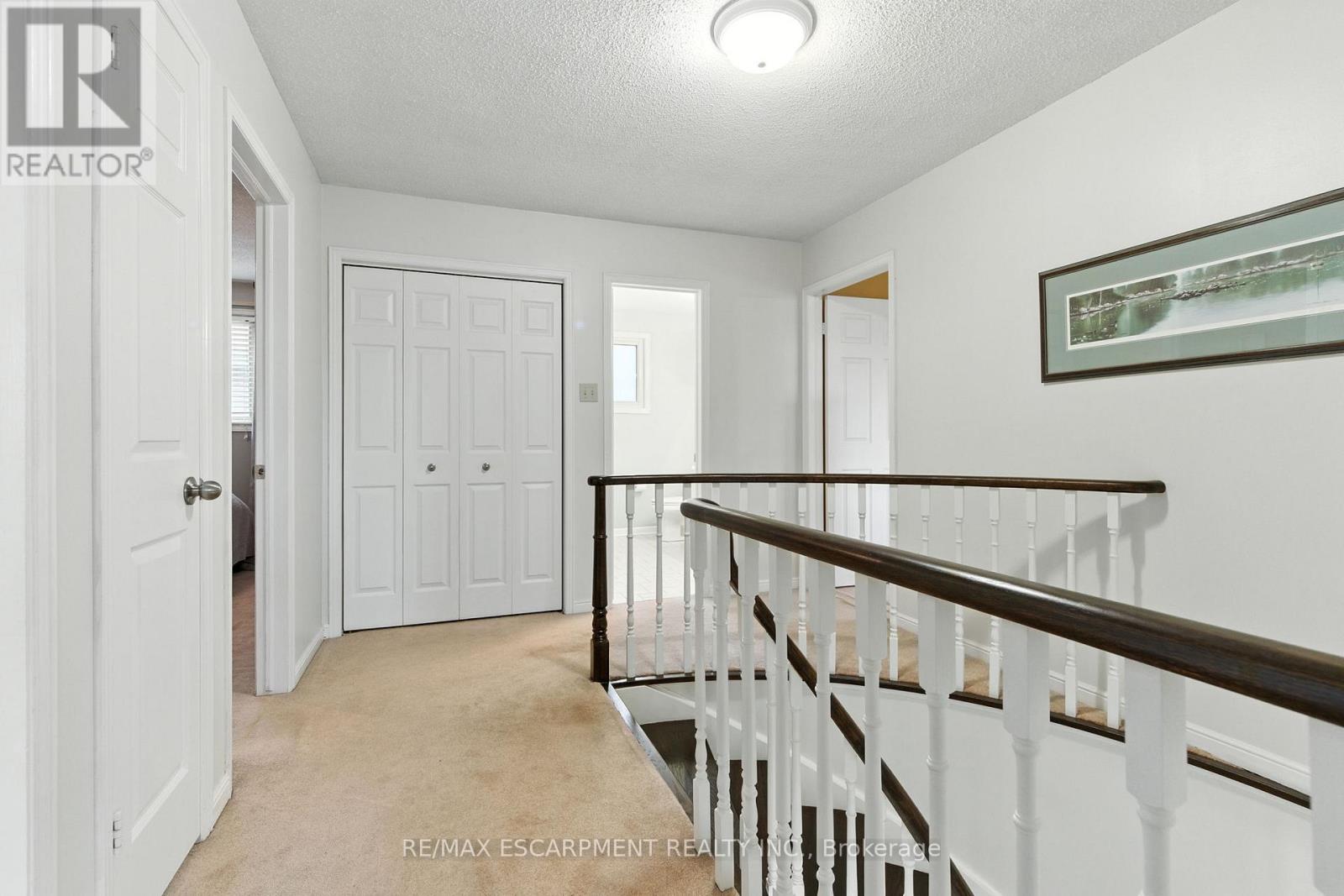 561 Harmony Avenue, Burlington, Ontario  L7N 3S7 - Photo 23 - W12427203