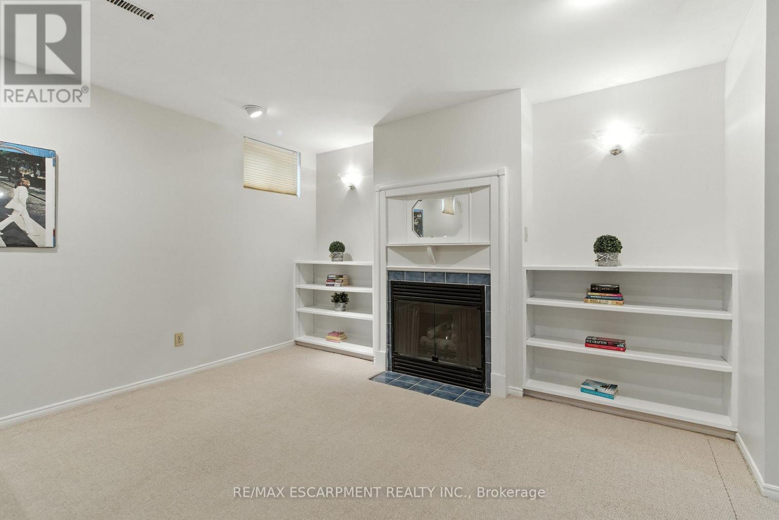 561 Harmony Avenue, Burlington, Ontario  L7N 3S7 - Photo 41 - W12427203