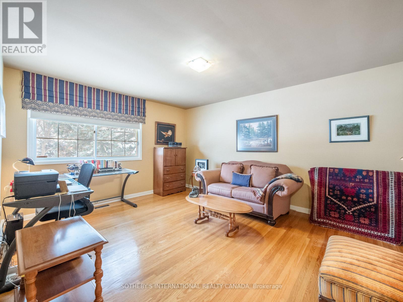 1601 Calumet Place, Mississauga, Ontario  L5J 3B1 - Photo 26 - W12427213