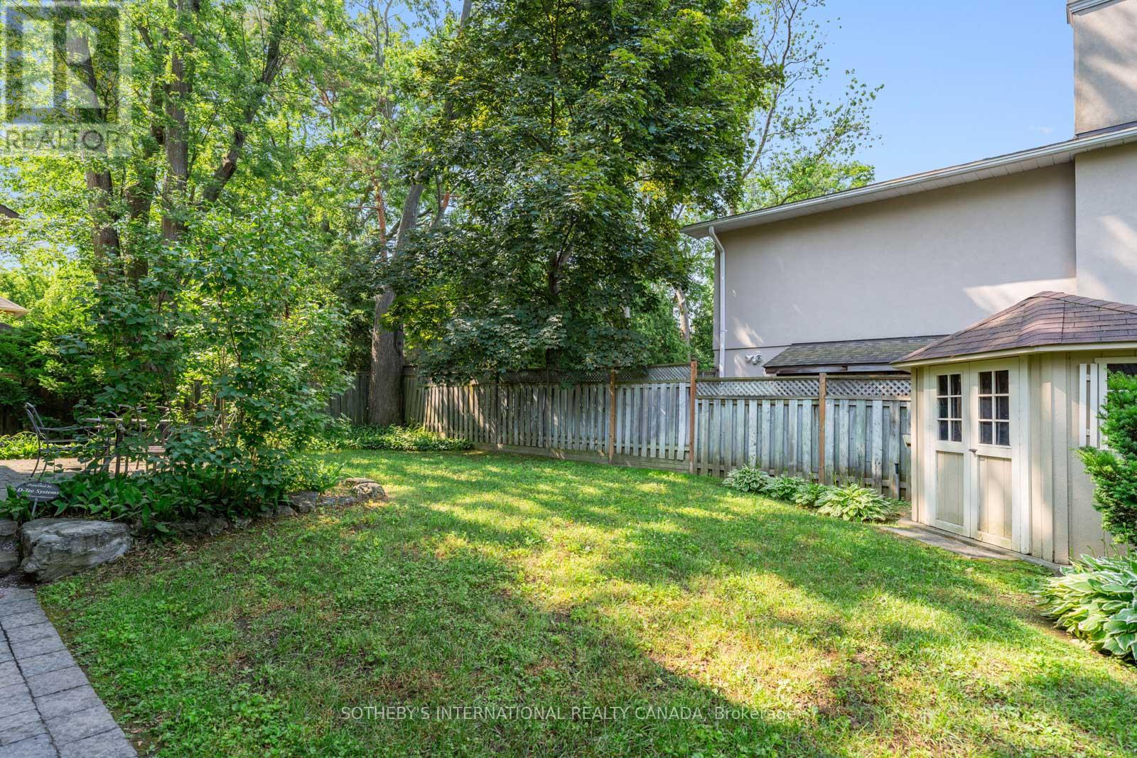 1601 Calumet Place, Mississauga, Ontario  L5J 3B1 - Photo 38 - W12427213