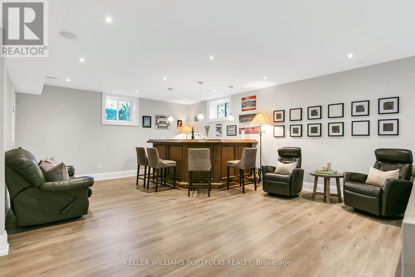 7 Maydolph Road, Toronto, Ontario  M9B 1V5 - Photo 38 - W12427276