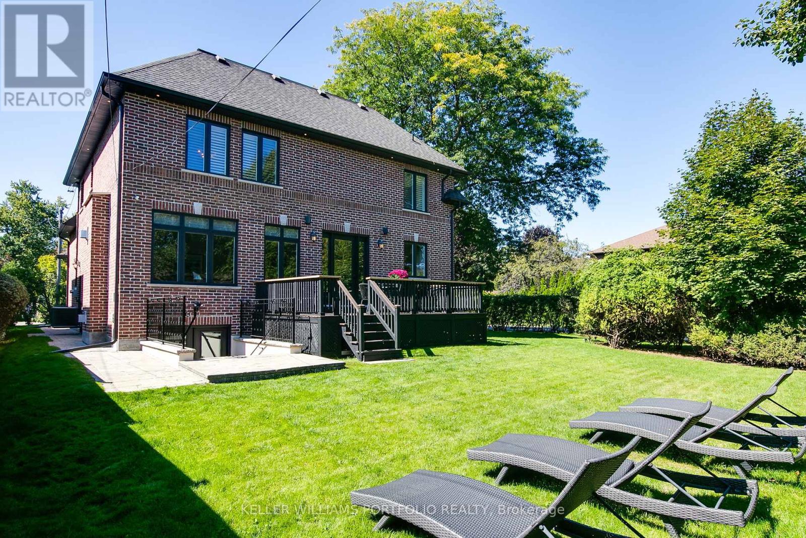 7 Maydolph Road, Toronto, Ontario  M9B 1V5 - Photo 45 - W12427276
