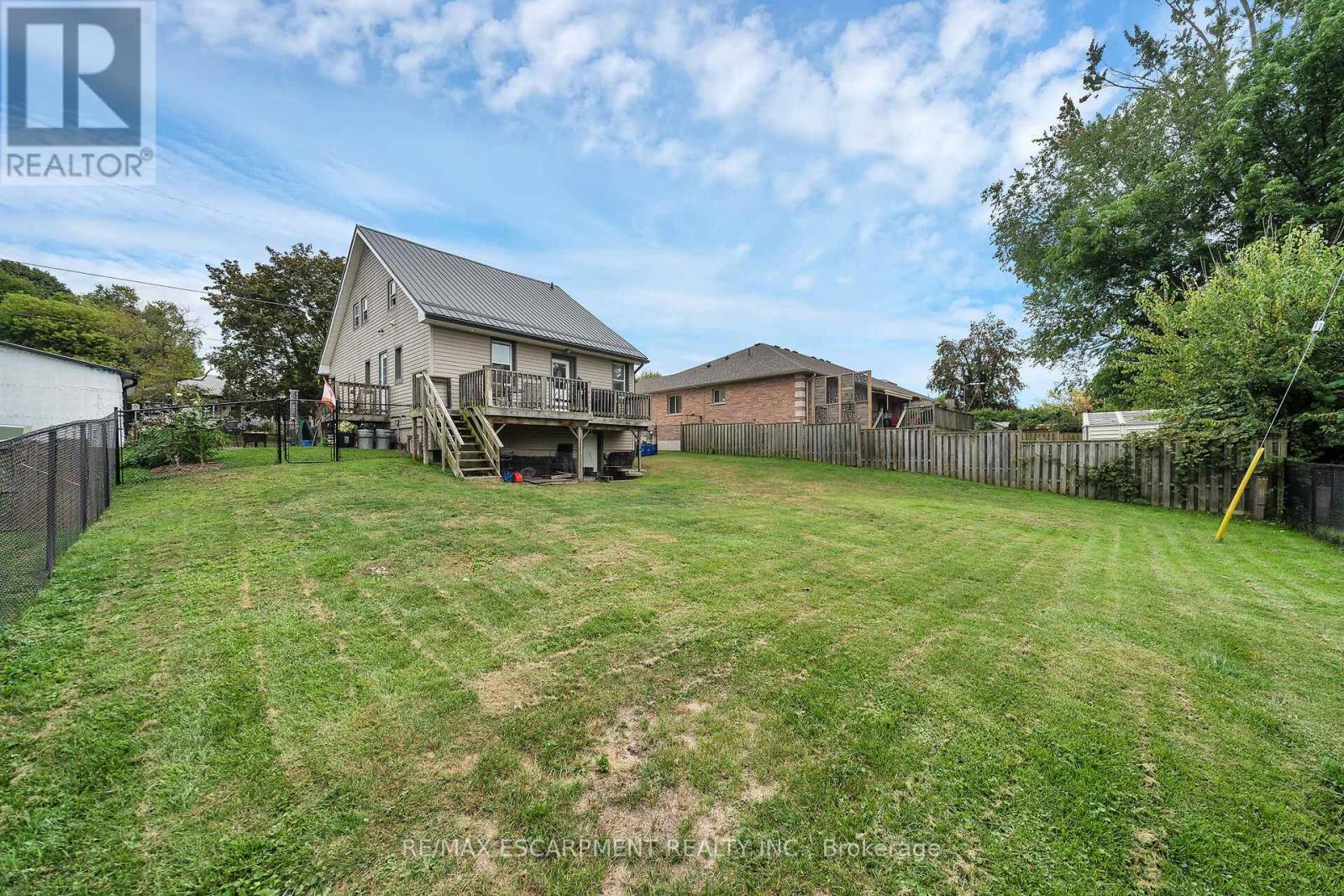 14 Potts Road, Norfolk, Ontario  N3Y 2S6 - Photo 41 - X12427164
