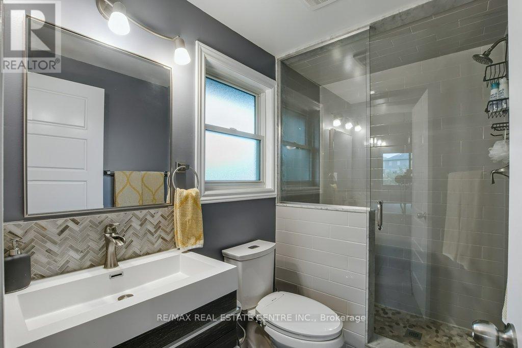 36 Crystal Court, Cambridge, Ontario  N1R 7T2 - Photo 23 - X12427201