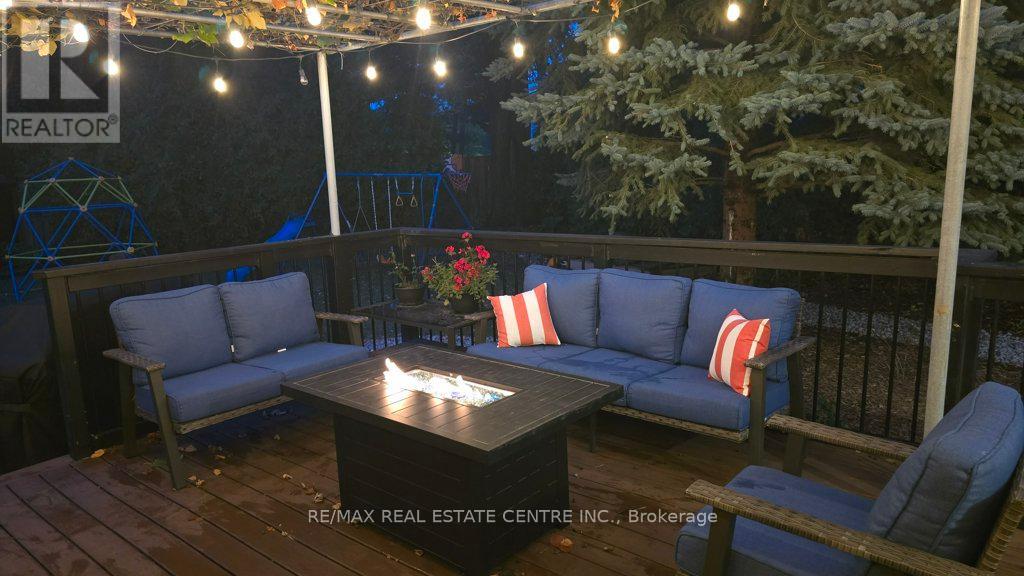 36 Crystal Court, Cambridge, Ontario  N1R 7T2 - Photo 35 - X12427201