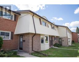 32 - 160 JANSEN AVENUE, Kitchener, Ontario