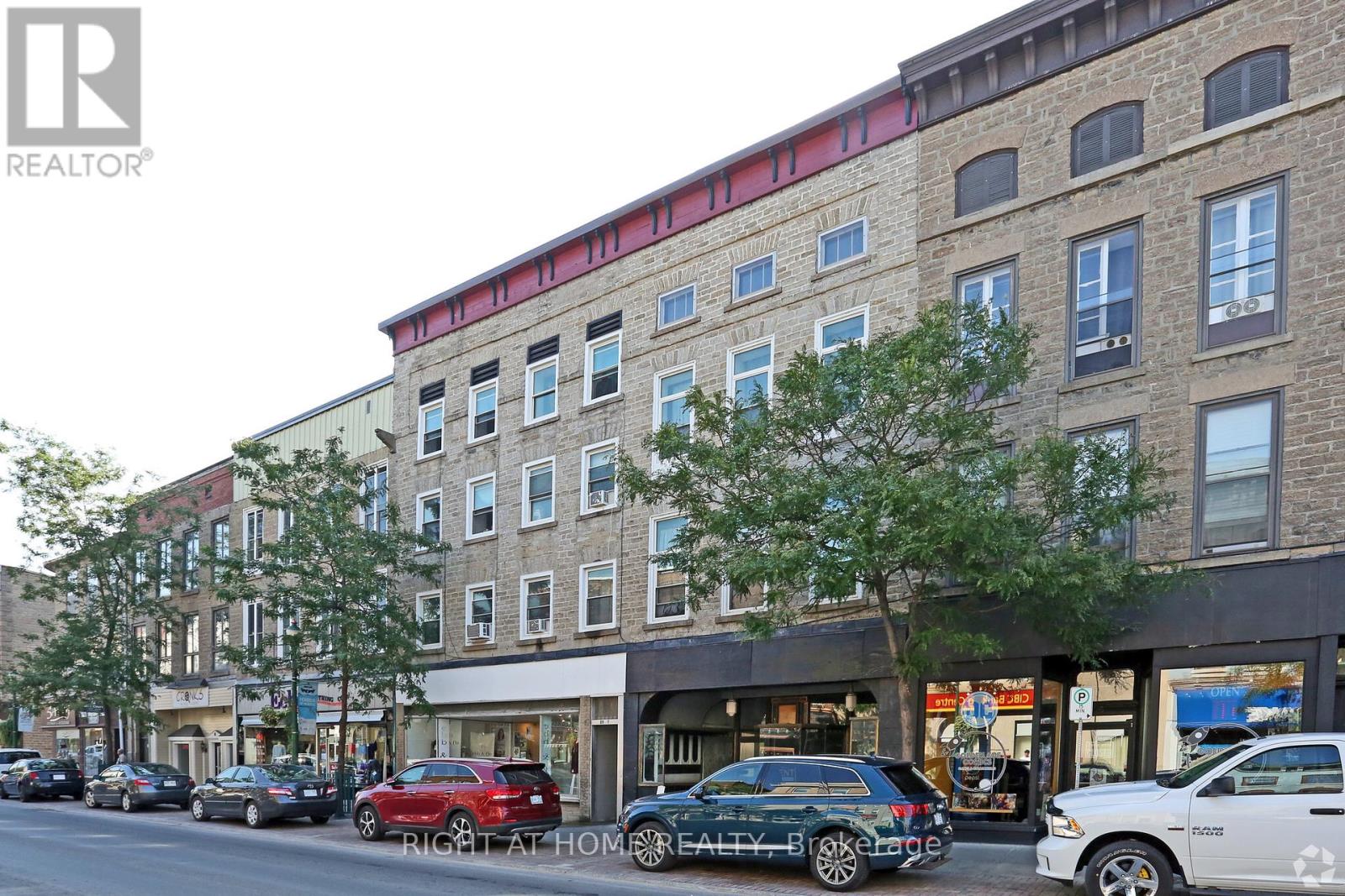 87-93 KING STREET W, Brockville, Ontario