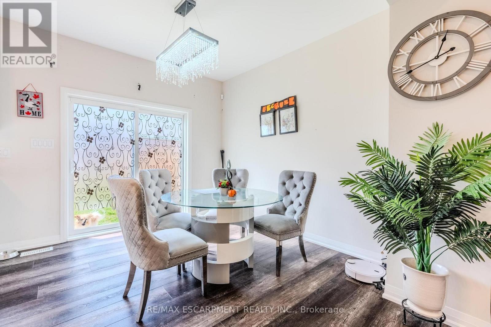 78 Jayla Lane, West Lincoln, Ontario  L0R 2A0 - Photo 12 - X12427277