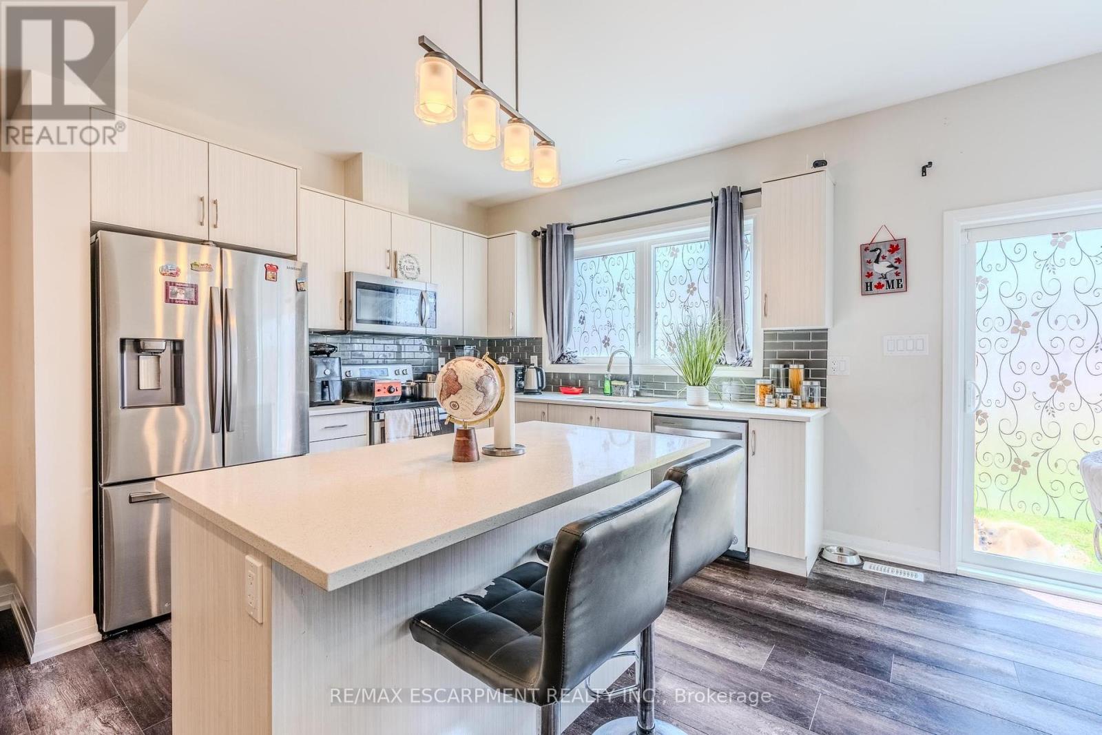 78 Jayla Lane, West Lincoln, Ontario  L0R 2A0 - Photo 16 - X12427277