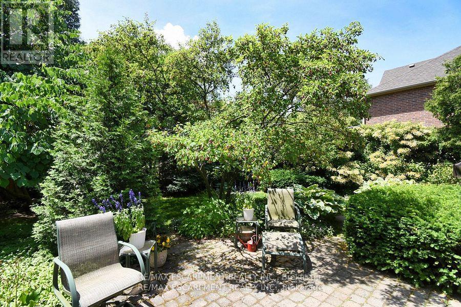 665 Bendamere Avenue, Hamilton, Ontario  L9C 1R7 - Photo 20 - X12427296