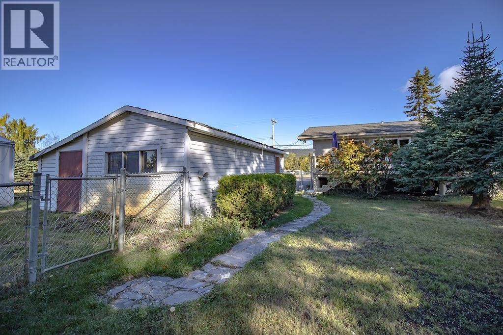 569 Birch Street, Fort St. James, British Columbia  V0J 1P0 - Photo 31 - R3052288